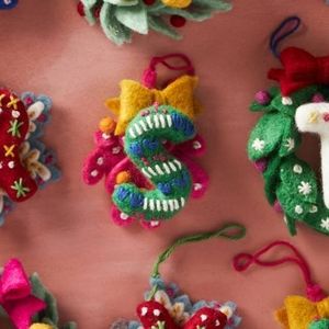 HTF Anthropologie Deck The Halls "S" Monogram Ornament